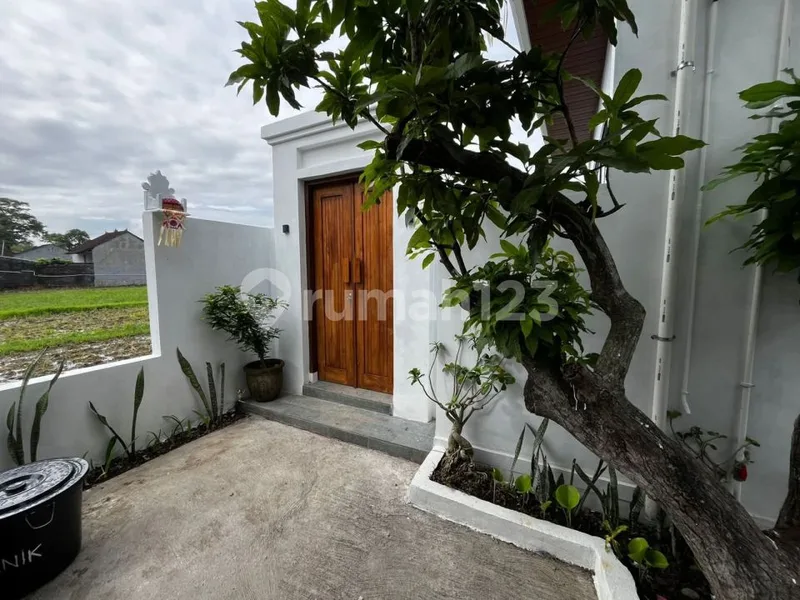 Disewakan Rumahmewah Furnished Lokasi Strategis - Bali in Bali