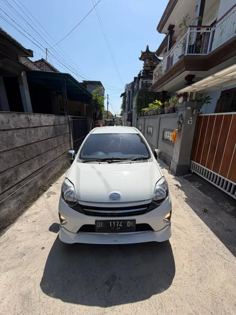 AGYA MATIK PUTIH ASLI DK PAJAK ON KREDIT DP MIN 5JT - Vehicles in Bali