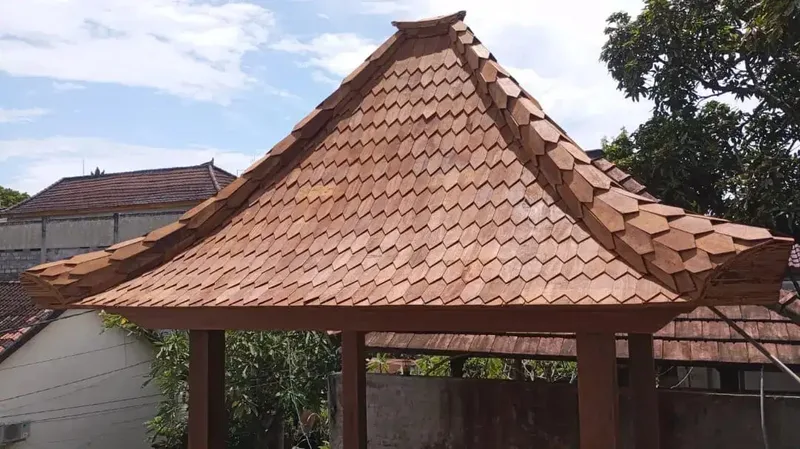 Jual genteng kayu/sirap kayu ulin dan rangka - Home & Garden in Bali