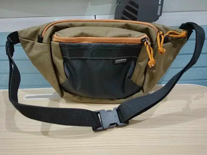 Tas Selempang/Waist/Pinggang Merk EIGER Dijamin ORIGINAL 3L 35x10x15cm - Fashion in Bali