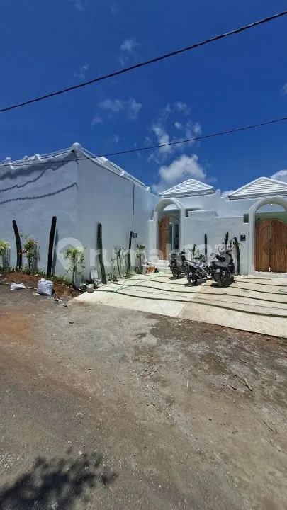 Jual Vila Pecatu - Real Estate in Bali