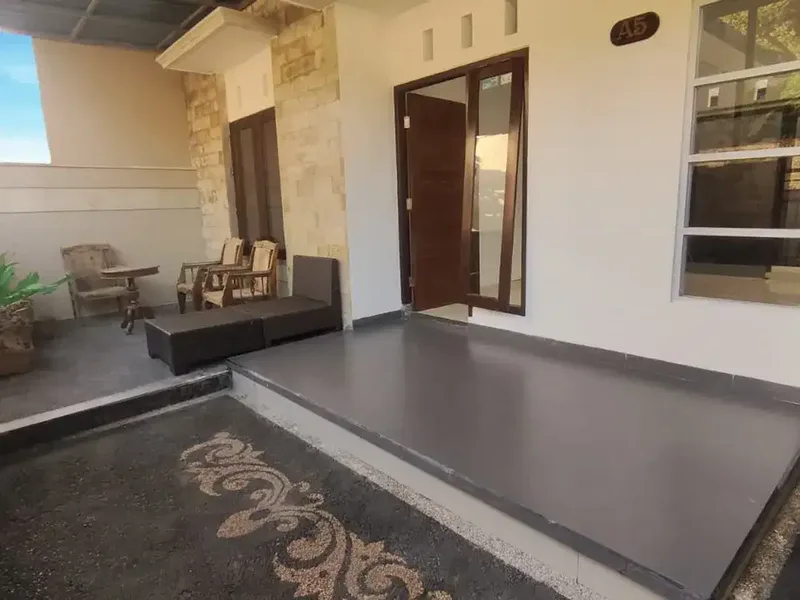 SEWA RUMAH JIMBARAN DEKAT KAMPUS UNUD NEGO MURAH - Real Estate in Bali