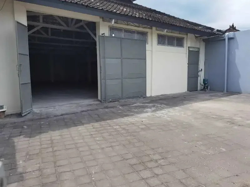 DIJUAL Cepat! GUDANG STRATEGIS DI DENPASAR UTARA - Real Estate in Bali