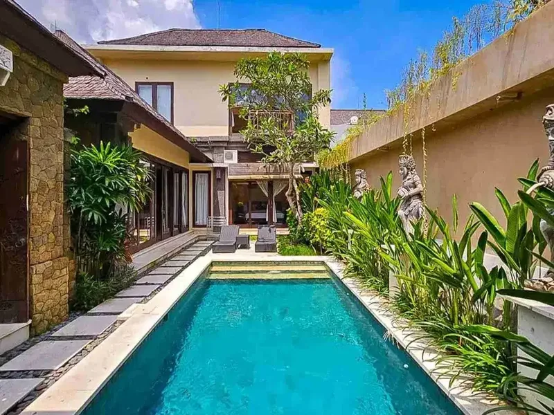 2 Storey VILLA FOR SALE in Uluwatu street, Ungasan Bali near Puri gading - Bali in Bali
