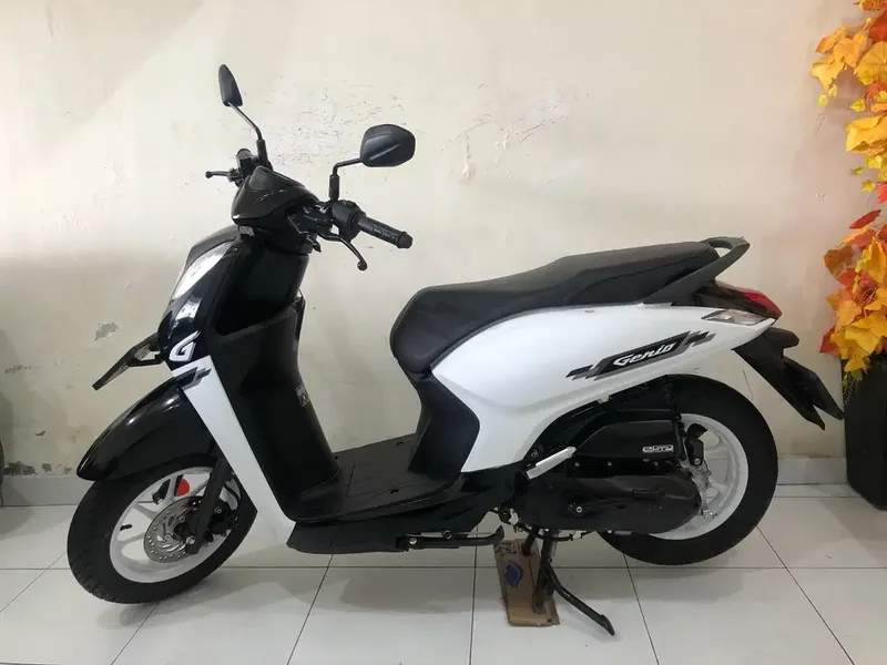 Honda Genio CBS Th.2026 low km 2rb!! - Vehicles in Bali
