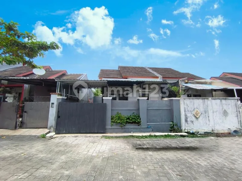 Rumah 1 Lantai One Gate System Security 24 Jam di Goa Gong, Kutuh - Bali in Bali