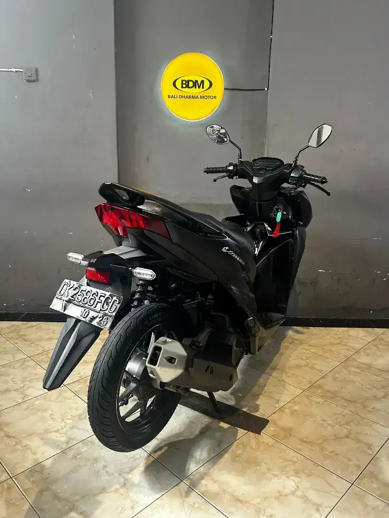 Honda Vario 125 CC thn. 2021 cash. Bali dharma motor - Vehicles in Bali