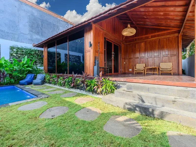 VILLA KAYU PREMIUM ULUWATU - Real Estate in Bali