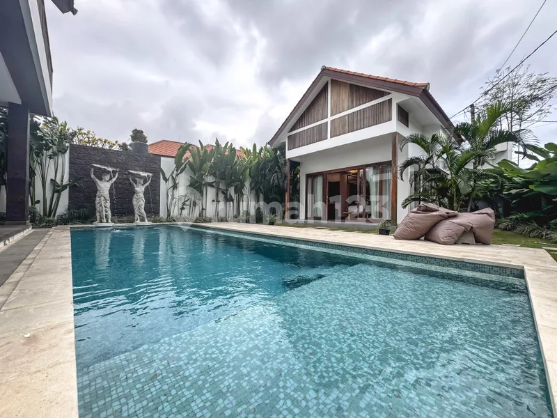 Villa Luxury 3Br Modern Contemporary Furnished In Canggu - Real Estate in Bali