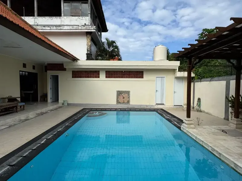 DIJUAL RUMAH KOMPLEK PERUMAHAN NUSA DUA - Real Estate in Bali