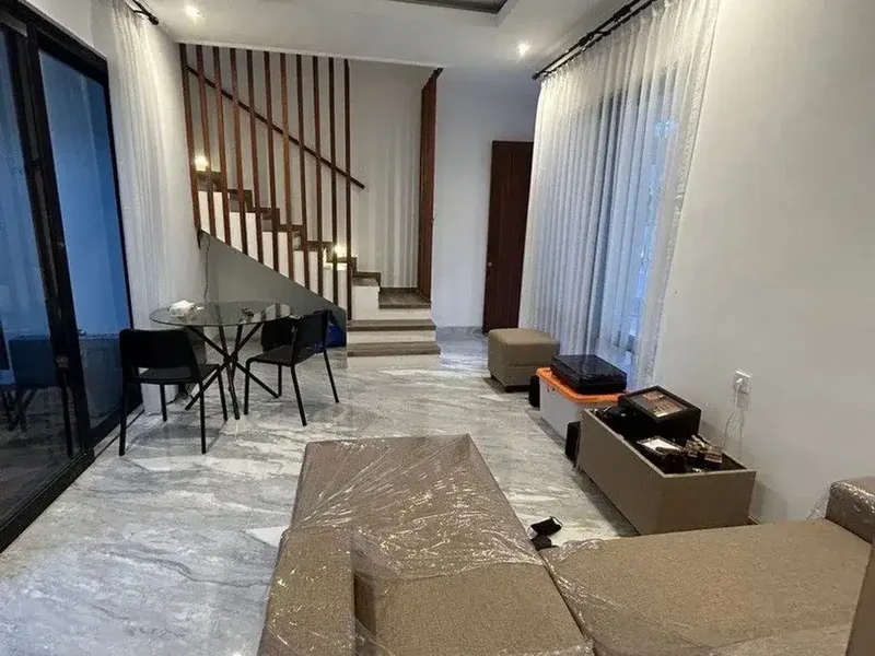 Rumah Baru 3 Kamar Fully Furnished Disewakan, di Renon Denpasar - Real Estate in Bali