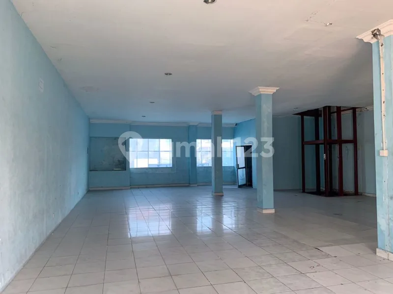 Dijual Ruko Gandeng 2 Unit 3 Lantai Di Area Premium Jalan Utama Gatot Subroto Timur BalI - Bali in Bali
