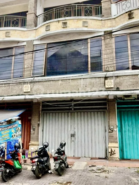 Ruko Lantai 3 Pusat Kota Jln Diponegoro Denpasar Kawasan Bisnis - Bali in Bali
