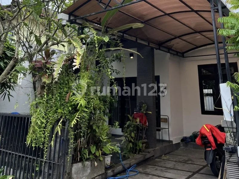 For Rent 2 Bedrooms House In Greenlot, Munggu - Bali in Bali