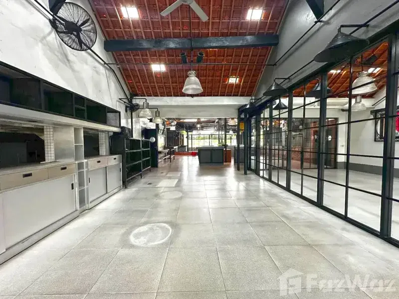 Retail space for sale in Seminyak, Bali - Bali in Bali