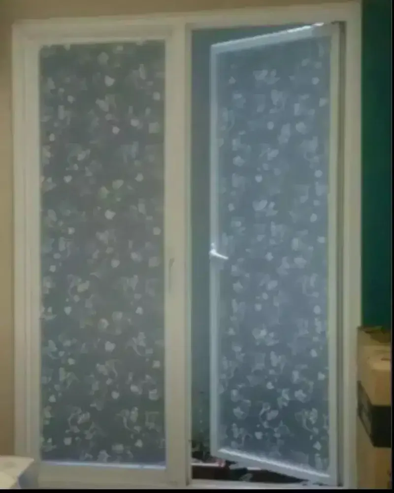 Kaca dapur kamar cantik dengan stiker sanblas dan kaca film - Home & Garden in Bali