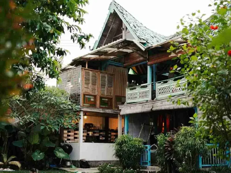 3 SURFER HUB  BUNGALOWS FOR LEASEHOLD SALE - Real Estate in Bali