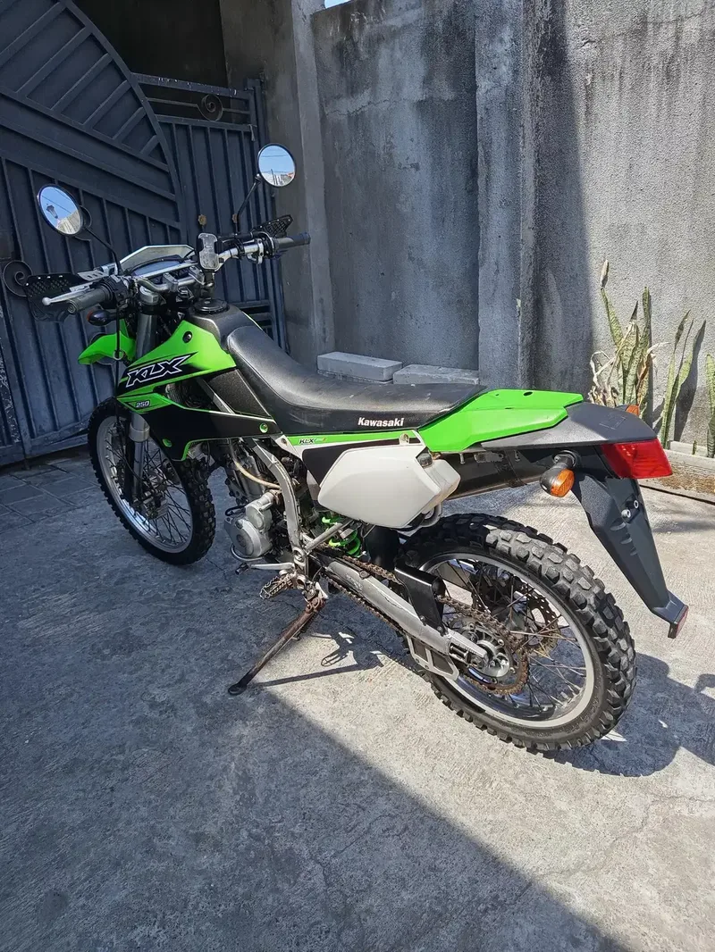 Klx 250 hijau Deva motor - Vehicles in Bali