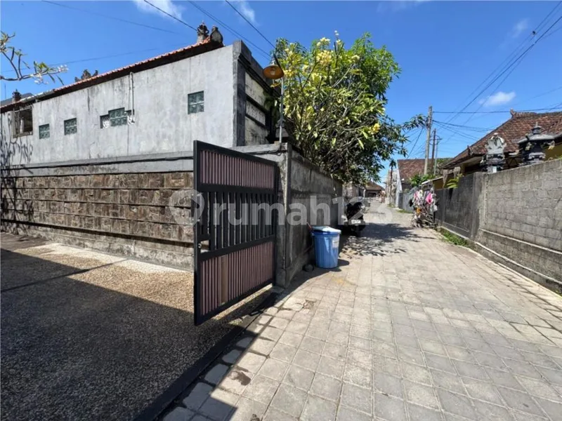 Disewakan Rumah di Jalan Tukad Balian Renon - Bali in Bali