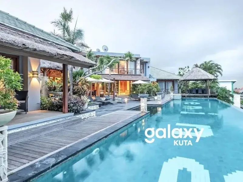 FOR SALE BOUTIQUE HOTEL WITH BAY VIEW IN NUANSA KORI JIMBARAN - Real Estate in Bali