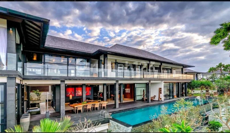 Villa Dijual Lokasi Loss Tebing Pandawa Nusa Dua - Real Estate in Bali