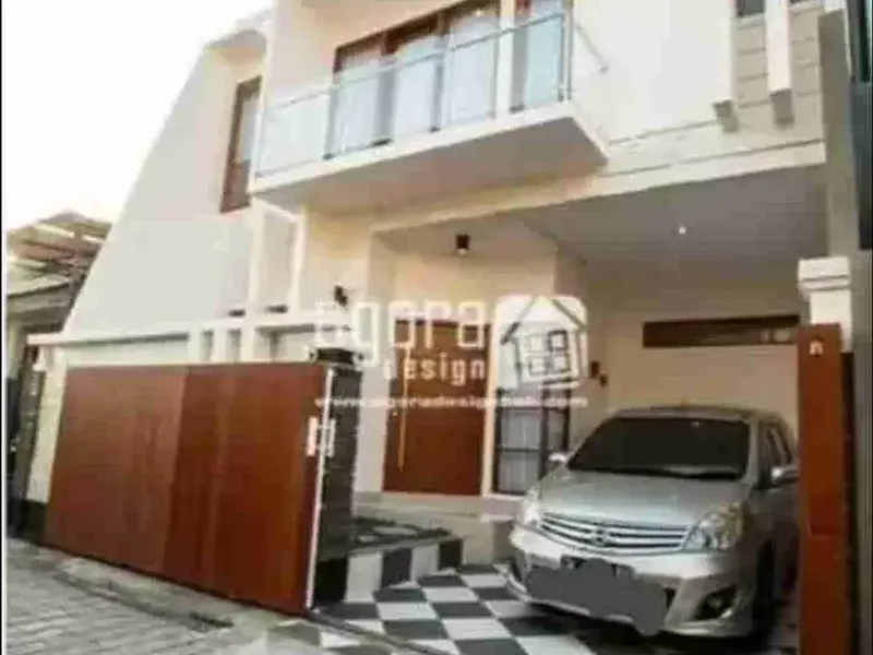 Rumah One Gate Security Ada Kolam Ikan Kerta Dalem Sidekarya Jl5mtr - Bali in Bali