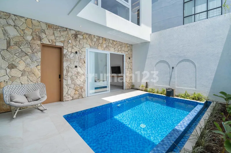 Luxury 3 Bedroom Villa Brand New Prime Location In Jimbaran - Real Estate in Bali