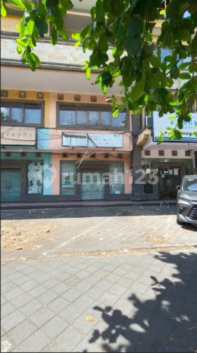 Ruko 3 Lantai di Kawasan Wisata Kuta - Hanya 4.5M - Real Estate in Bali