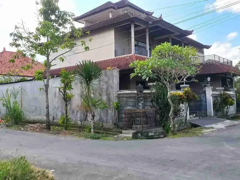 dijual cepat Rumah Strategis Murah kota Tabanan - Real Estate in Bali