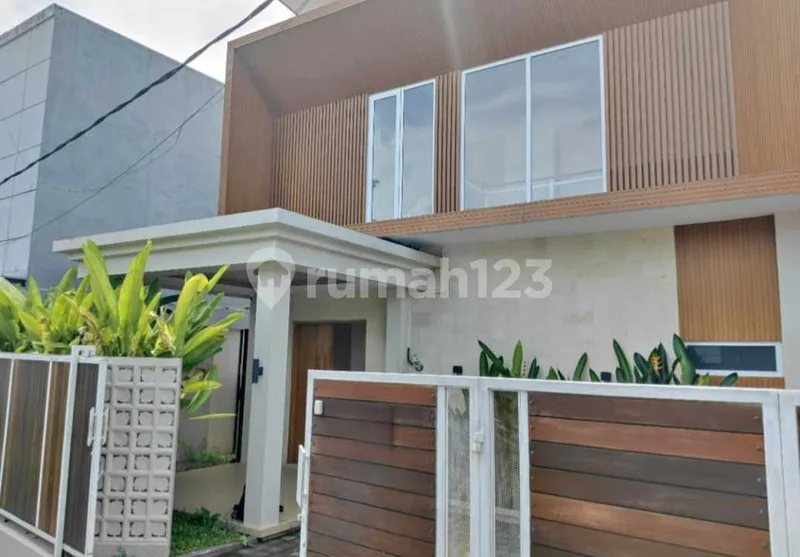 Villa Mewah dengan View Persawahan di Canggu Siap Huni Bebas Bnjir - Real Estate in Bali