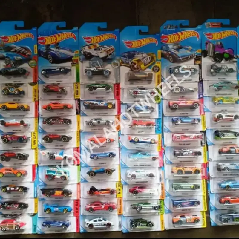 Jual Hotwheels Murah Asli Mattel Matchbox Ada Grosiran Buat Kado - Hobbies & Sports in Bali