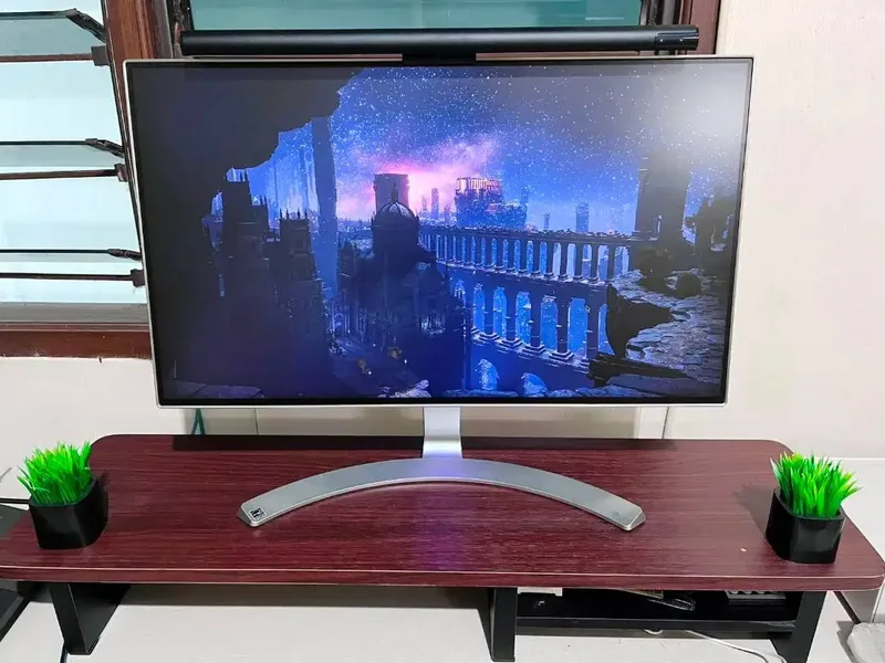 DESKTOP MONITOR 24 - LG24MK88 - Electronics in Bali