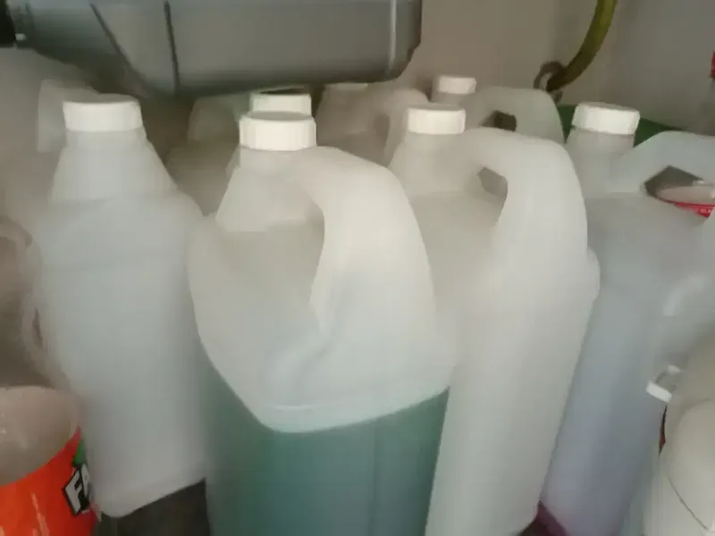Jerigen 5 liter warung kaki-lima / minyak goreng / resto / rumah makan - Other in Bali
