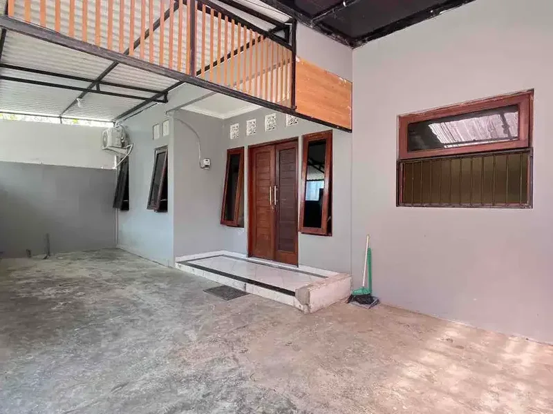 Disewakan Rumah 2 lantai siap huni, Renon - Real Estate in Bali