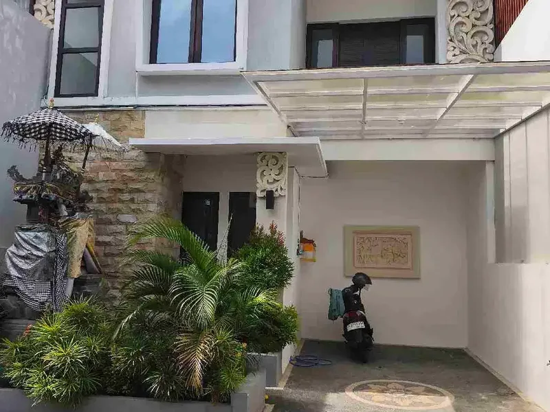 Rumah Modern Minimalis, Di Tukad Badung
Sewa
Luas tanah 60m
Luas bangunan 72m
3 kamar tidur
2 kamar mandi
Air sumur bor
Listrik 2200
Semi Furnished AC, water heater, refrigerator - Real Estate in Bali