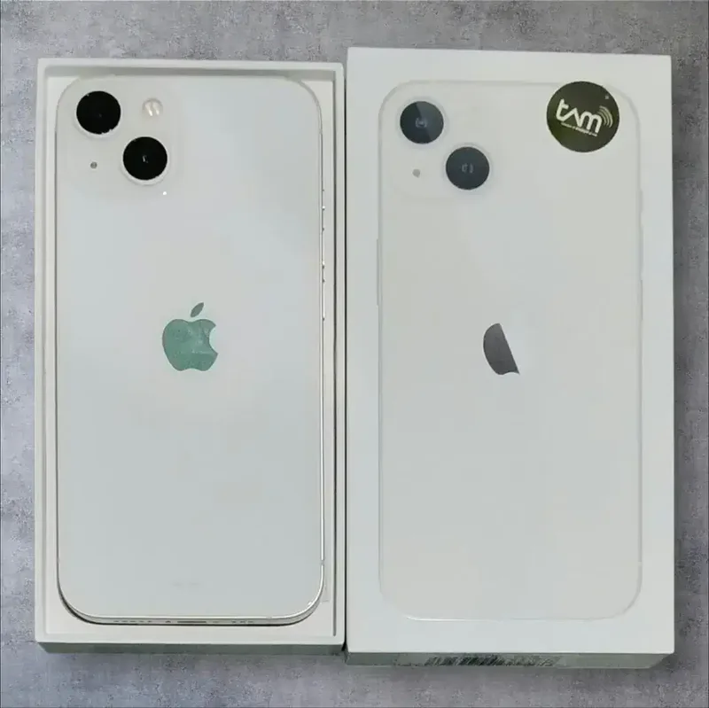 Iphone 13 128 GB Ex ibox Istimewa - Electronics in Bali