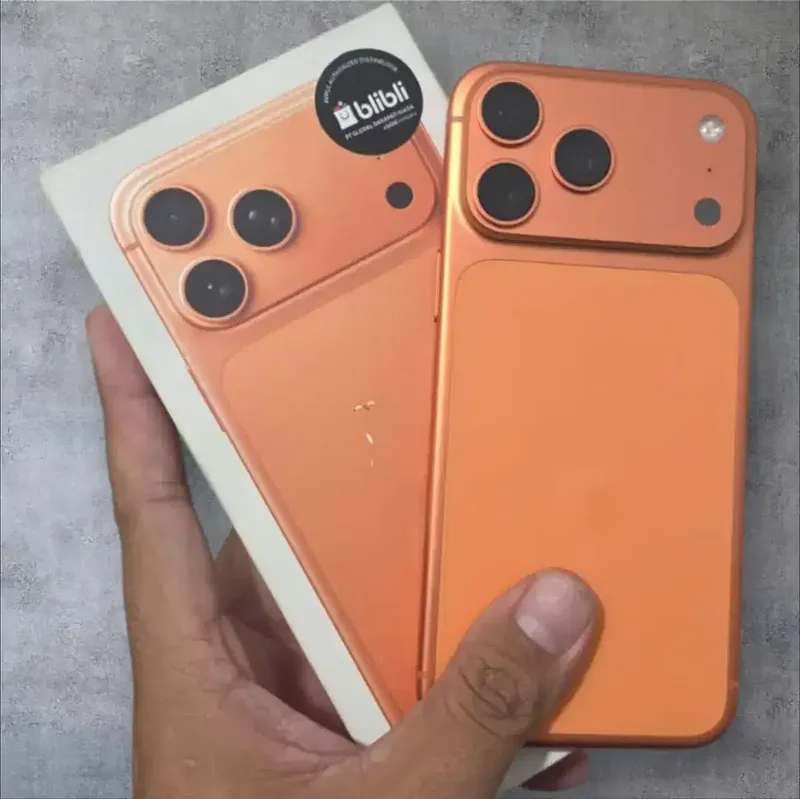 Iphone 17 ProMax 256 GB ibox Garansi On - Bali in Bali