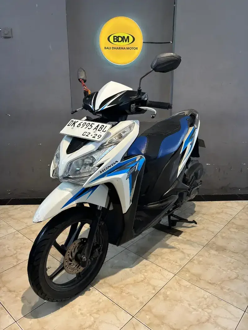 Honda Vario 125 CC thn 2014 cash. Bali dharma motor - Vehicles in Bali