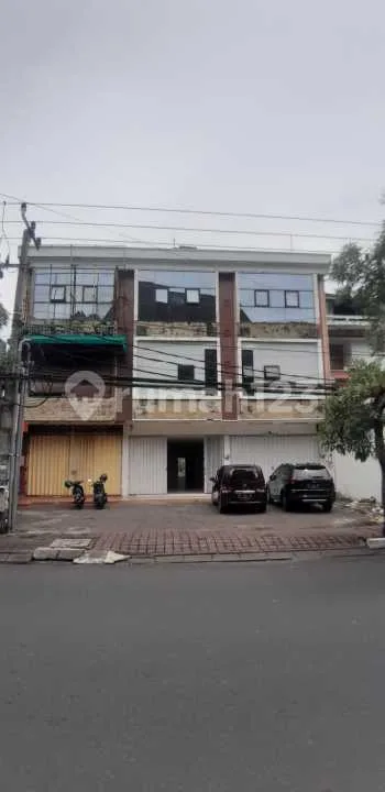 Dijual 3 Unit Ruko Strategis 3 Lantai Tuban Kuta - Real Estate in Bali