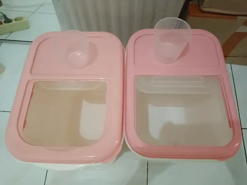 Tempat Kotak Penyimpanan Beras Storage Kapasitas 10kg Tutup Sliding - Home & Garden in Bali