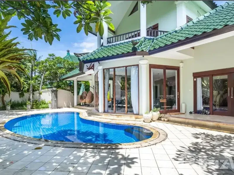 3 Bedroom Villa for sale in Blahbatu, Bali - Real Estate in Bali