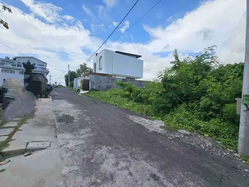 Tanah 300m2 di Tumbak bayuh pererenan badung bali - Bali in Bali