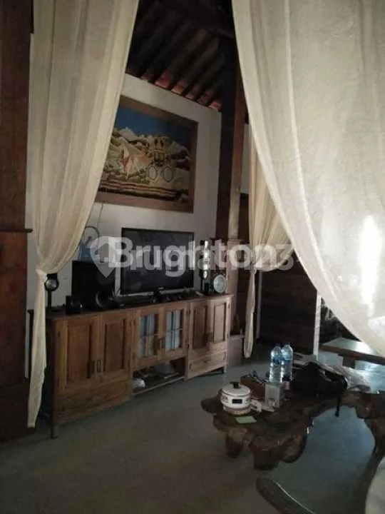 Rumah 3 Kamar Tidur di Lokasi Tenang - Kerobokan, Badung - Real Estate in Bali