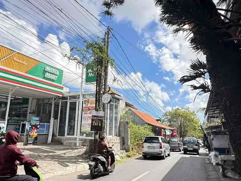 DIJUAL TANAH KOMERSIAL PLOT KECIL – JALAN UTAMA TOYANING I, UNGASAN - Bali in Bali