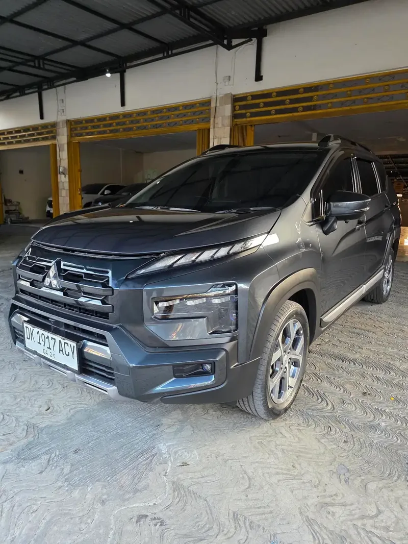 Xpander Cross 2024 Automatic Asli Bali Low Km - Vehicles in Bali