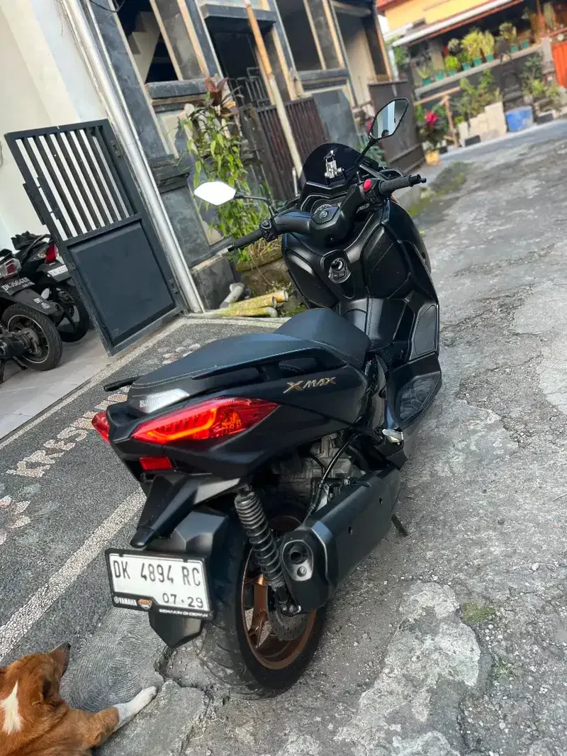 Yamaha X MAX. 250 CC thn 2022 cash. Bali dharma .motor - Vehicles in Bali