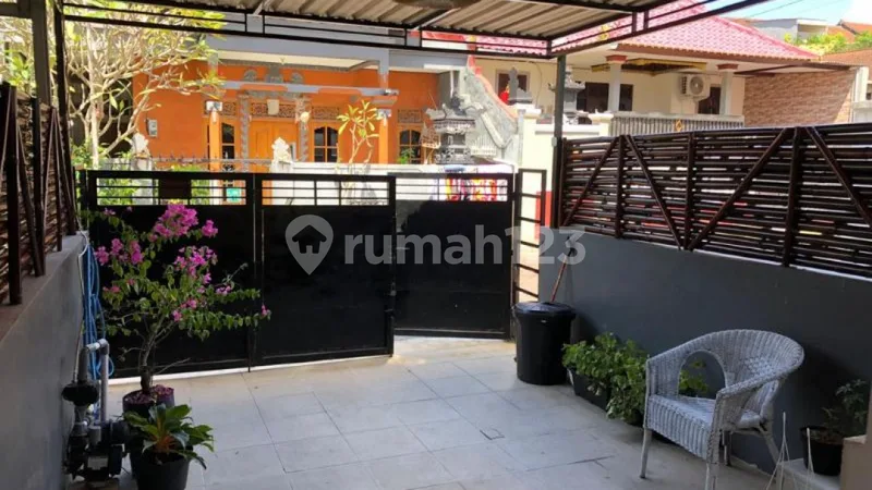 Rumah Minimalis 2 Lantai di Perum Raya Kampial Benoa Badung, Bali - Bali in Bali