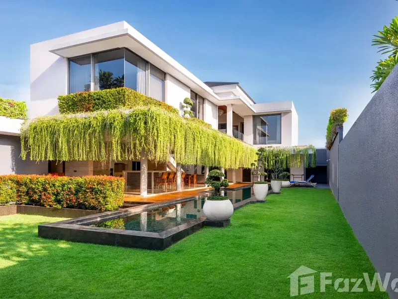 3 Bedroom Villa for sale in Denpasar Barat, Bali - Real Estate in Bali