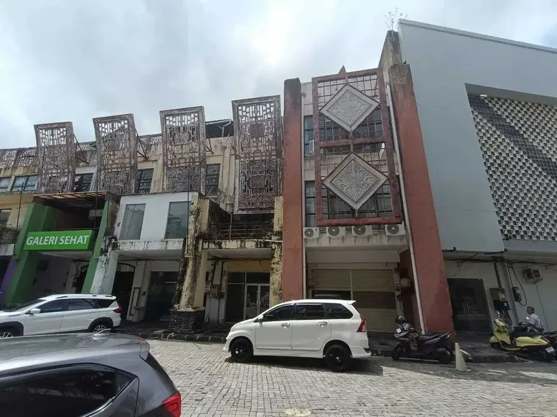 Di sewakan ruko fully furnished equipment Kantor di Kuta - Real Estate in Bali