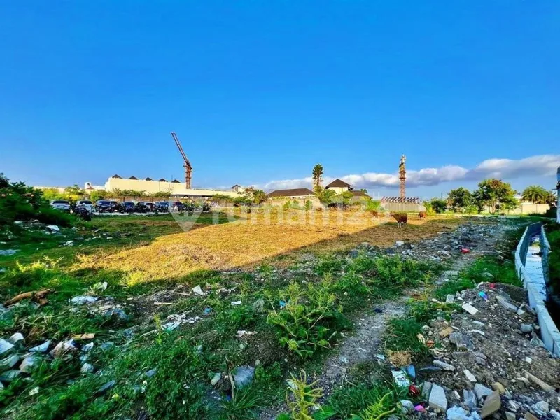 Jual Tanah Strategis di Pantai Batu Bolong, Canggu - Real Estate in Bali